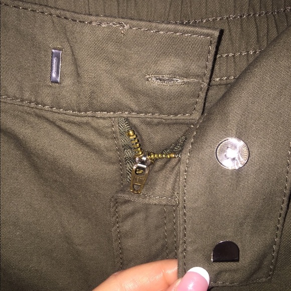 Cargo Joggers - Picture 3 of 7